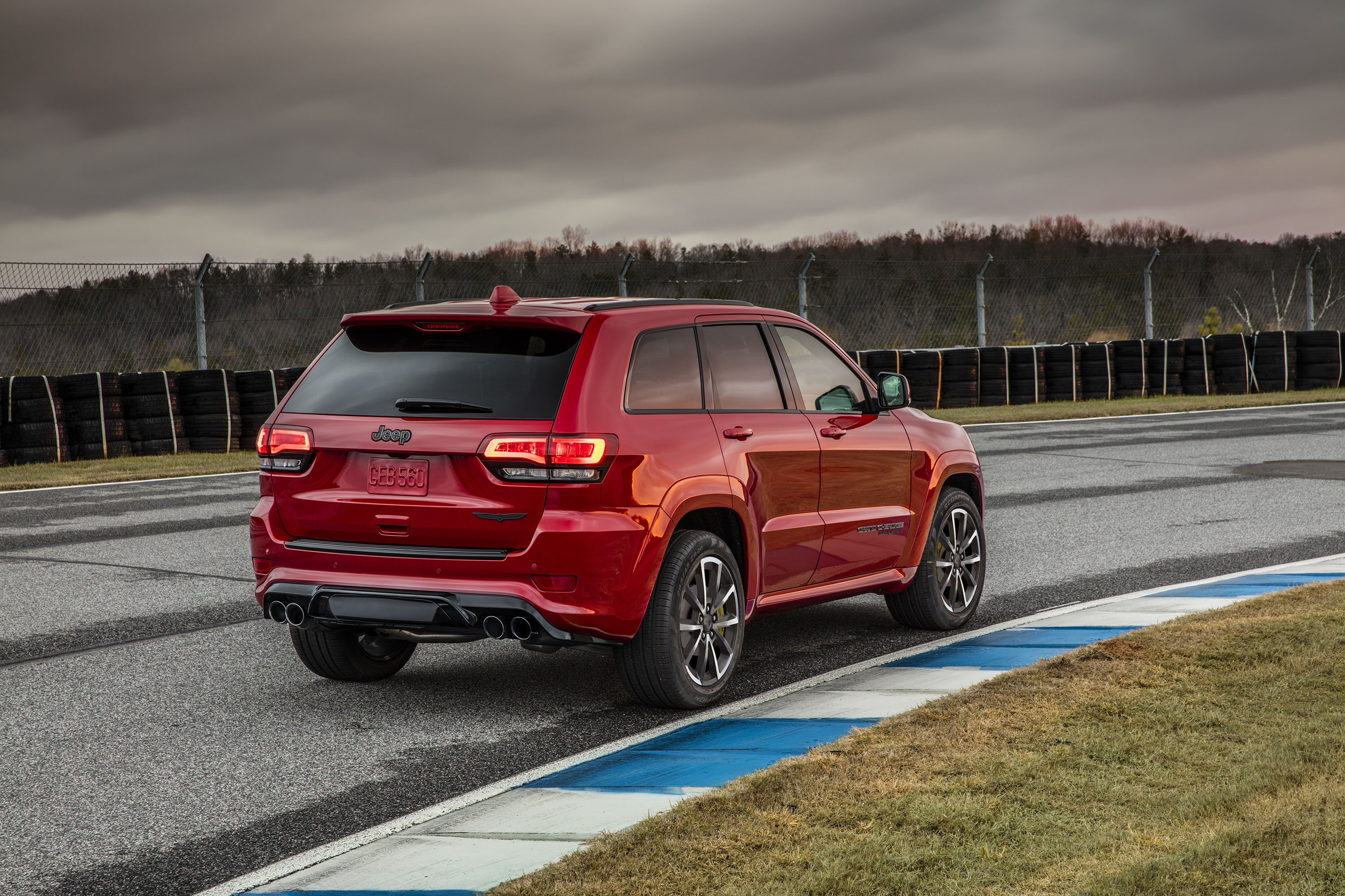 2018 Jeep Grand Cherokee Supercharged Trackhawk Rear Three-Quarter Wallpapers (15)