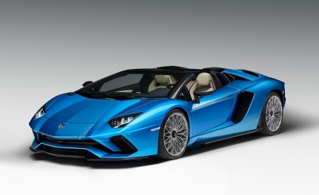 2018 Lamborghini Aventador S Roadster Front Three-Quarter Wallpapers 450x275 (60)