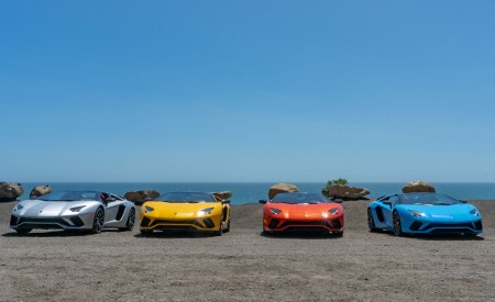 2018 Lamborghini Aventador S Roadster Wallpapers 450x275 (22)