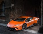 2018 Lamborghini Huracán Performante Front Three-Quarter Wallpapers 150x120