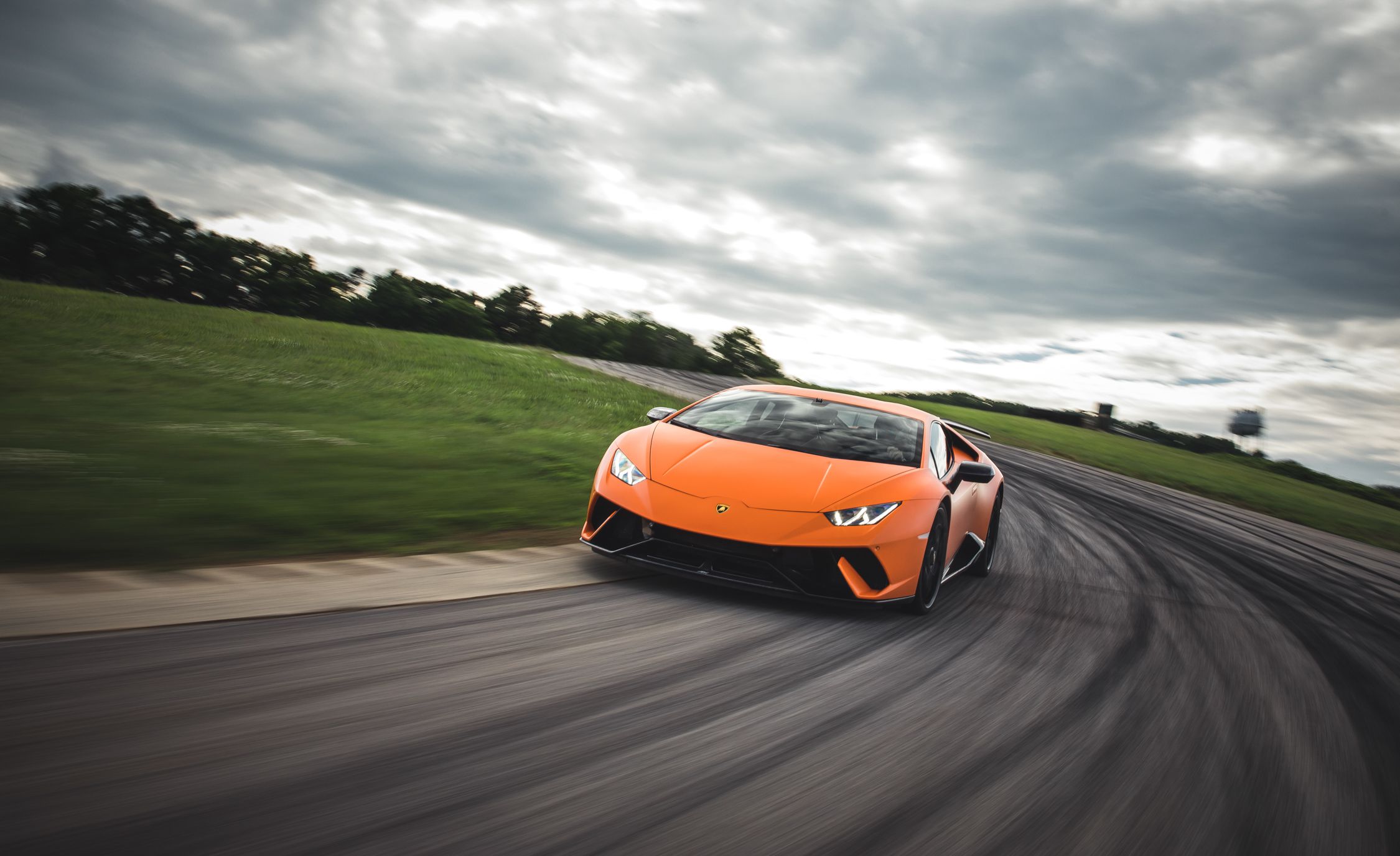 2018 Lamborghini Huracán Performante Front Wallpapers #12 of 109