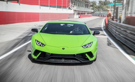 2018 Lamborghini Huracán Performante Front Wallpapers 450x275 (58)