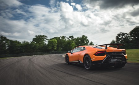 2018 Lamborghini Huracán Performante Rear Wallpapers 450x275 (16)
