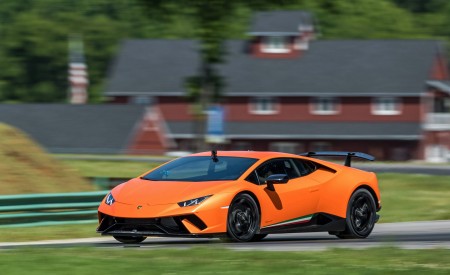 2018 Lamborghini Huracán Performante Side Wallpapers 450x275 (5)