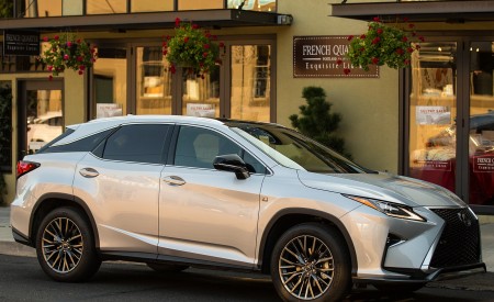 2018 Lexus RX 350 F SPORT Front Three-Quarter Wallpapers 450x275 (17)