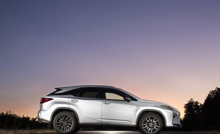 2018 Lexus RX 350 F SPORT Side Wallpapers 450x275 (24)