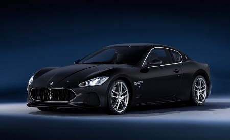 2018 Maserati GranTurismo Front Three-Quarter Wallpapers 450x275 (12)