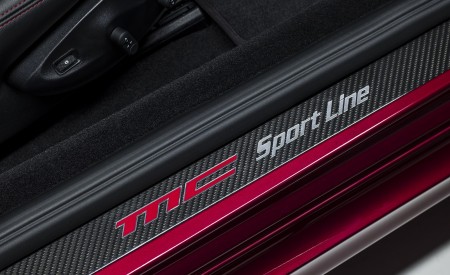 2018 Maserati GranTurismo MC Sport Line Door Sill Wallpapers 450x275 (13)