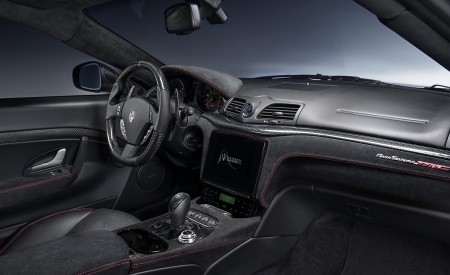 2018 Maserati GranTurismo MC Sport Line Interior Wallpapers 450x275 (15)