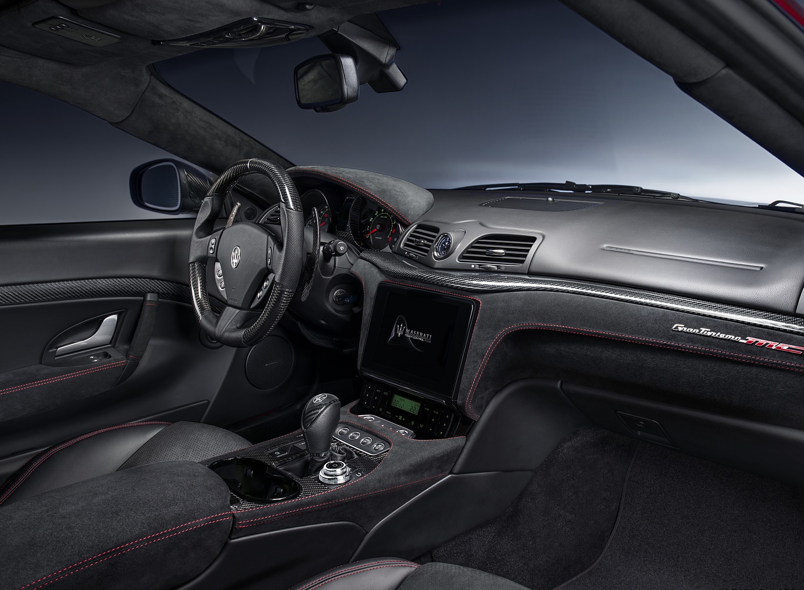 2018 Maserati GranTurismo MC Sport Line Interior Wallpapers (15)