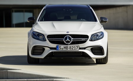 2018 Mercedes-AMG E63 S Wagon 4MATIC+ (Color: Diamond White) Front Wallpapers 450x275 (30)