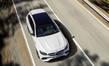 2018 Mercedes-AMG E63 S Wagon 4MATIC+ (Color: Diamond White) Top Wallpapers 450x275 (23)