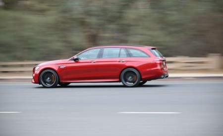 2018 Mercedes-AMG E63 S Wagon Side Wallpapers 450x275 (6)