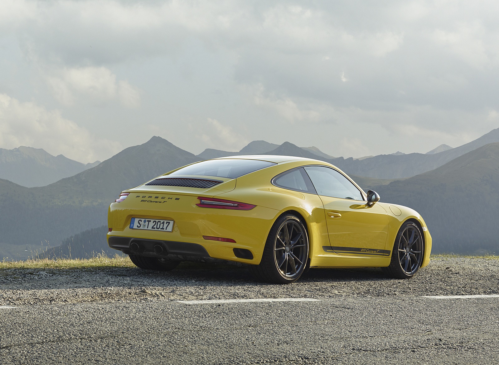 2018 Porsche 911 Carrera T Rear Three-Quarter Wallpapers (8)