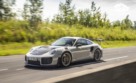 2018 Porsche 911 GT2 RS Front Three-Quarter Wallpapers 450x275 (12)
