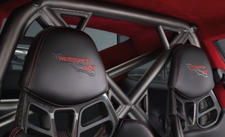 2018 Porsche 911 GT2 RS Interior Roll Cage Wallpapers 450x275 (25)