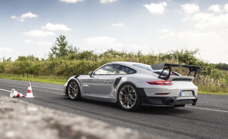 2018 Porsche 911 GT2 RS Rear Three-Quarter Wallpapers 450x275 (15)