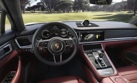 2018 Porsche Interieur Panamera 4 E-Hybrid Sport Turismo Interior Cockpit Wallpapers 450x275 (20)