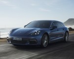 2018 Porsche Panamera 4S Diesel Sport Turismo Front Three-Quarter Wallpapers 150x120 (2)