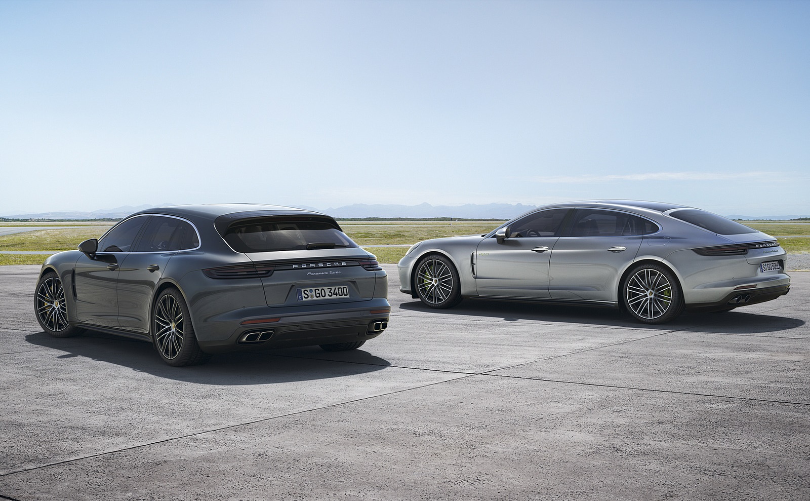 2018 Porsche Panamera Turbo Sport Turismo und Panamera Turbo S E-Hybrid Executive Wallpapers (4)