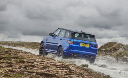 2018 Range Rover Sport SVR Off-Road Wallpapers 450x275 (23)