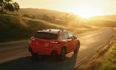 2018 Subaru Crosstrek Rear Wallpapers 450x275 (3)