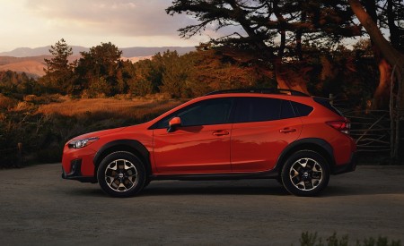 2018 Subaru Crosstrek Side Wallpapers 450x275 (2)