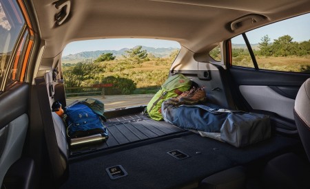 2018 Subaru Crosstrek Trunk Wallpapers 450x275 (9)