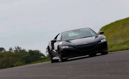 2019 Acura NSX (Color: Berlina Black) Front Wallpapers 450x275 (58)