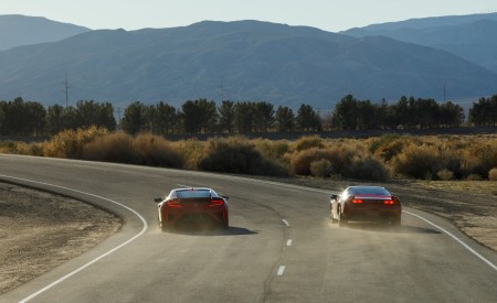 2019 Acura NSX (Color: Curva Red) and 1990 Acura NSX Rear Wallpapers 450x275 (3)