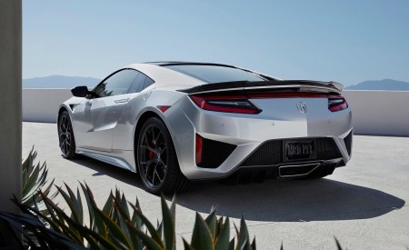 2019 Acura NSX Rear Three-Quarter Wallpapers 450x275 (112)