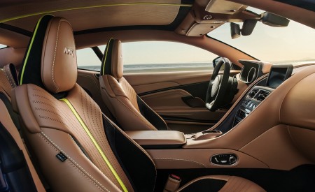 2019 Aston Martin DB11 AMR (Signature Edition) Interior Wallpapers 450x275 (16)