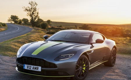 2019 Aston Martin DB11 AMR (UK-Spec) Front Three-Quarter Wallpapers 450x275 (46)