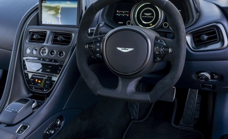2019 Aston Martin DB11 AMR (UK-Spec) Interior Detail Wallpapers 450x275 (73)