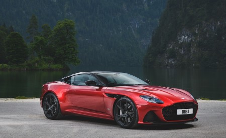 2019 Aston Martin DBS Superleggera (Color: Hyper Red) Front Three-Quarter Wallpapers 450x275 (33)