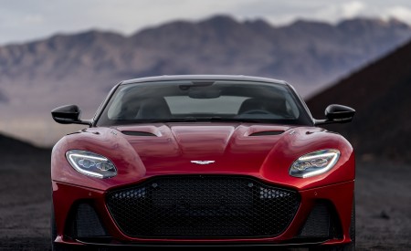 2019 Aston Martin DBS Superleggera Front Wallpapers 450x275 (7)
