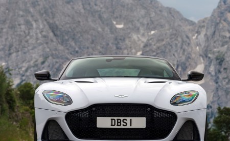 2019 Aston Martin DBS Superleggera White Stone Front Wallpapers 450x275 (91)