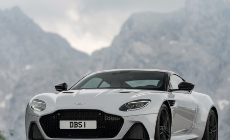 2019 Aston Martin DBS Superleggera White Stone Front Wallpapers 450x275 (85)