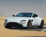 2019 Aston Martin Vantage (Color: White Stone) Front Three-Quarter Wallpapers 150x120 (24)