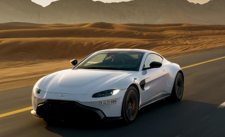 2019 Aston Martin Vantage Wallpapers & HD Images