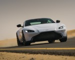 2019 Aston Martin Vantage (Color: White Stone) Front Wallpapers 150x120 (15)