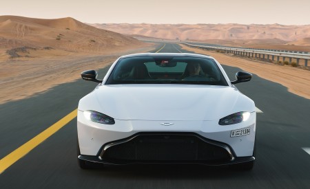 2019 Aston Martin Vantage (Color: White Stone) Front Wallpapers 450x275 (9)