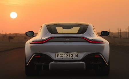 2019 Aston Martin Vantage (Color: White Stone) Rear Wallpapers 450x275 (30)