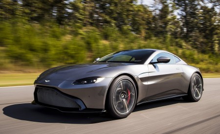 2019 Aston Martin Vantage Front Three-Quarter Wallpapers 450x275 (73)