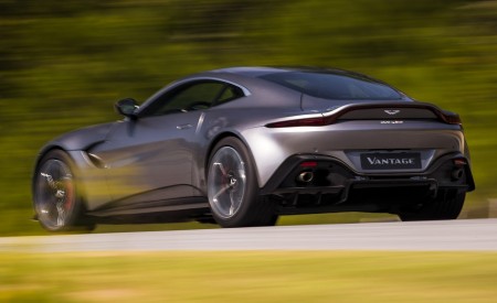2019 Aston Martin Vantage Rear Three-Quarter Wallpapers 450x275 (77)