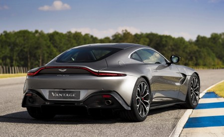 2019 Aston Martin Vantage Rear Three-Quarter Wallpapers 450x275 (80)