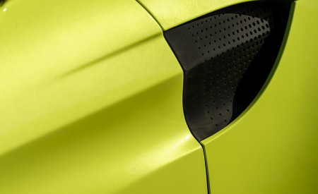 2019 Aston Martin Vantage Side Vent Wallpapers 450x275 (63)