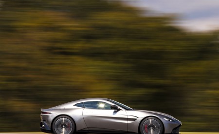 2019 Aston Martin Vantage Side Wallpapers 450x275 (79)