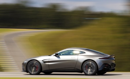 2019 Aston Martin Vantage Side Wallpapers 450x275 (75)