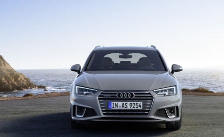 2019 Audi A4 Avant (Color: Quantum Gray) Front Wallpapers 450x275 (6)